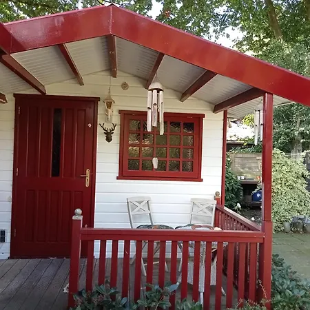 Chalet Oase Rust En Privacy Op De Veluwe Voor 4 Personen Putten