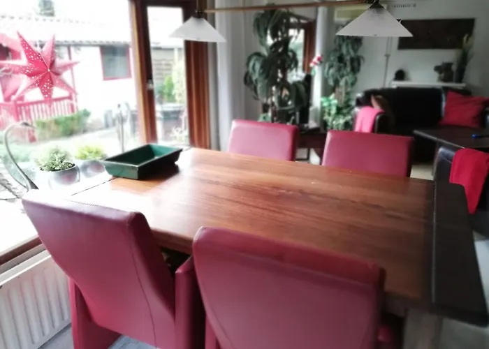 Oase Rust En Privacy Op De Veluwe Voor 4 Personen شاليه